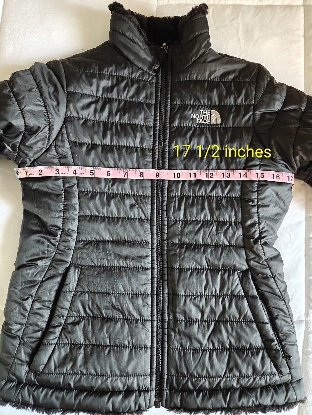 The North Face Reversible Puffer Jacket - Picture 8 of 14